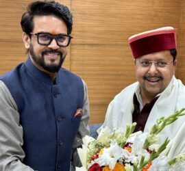 दिल्ली में पूर्व केंद्रीय मंत्री Anurag Singh Thakur ने भाजपा के नवनियुक्त राष्ट्रीय कार्यकारी अध्यक्ष Nitin Nabin से शिष्टाचार भेंट की।