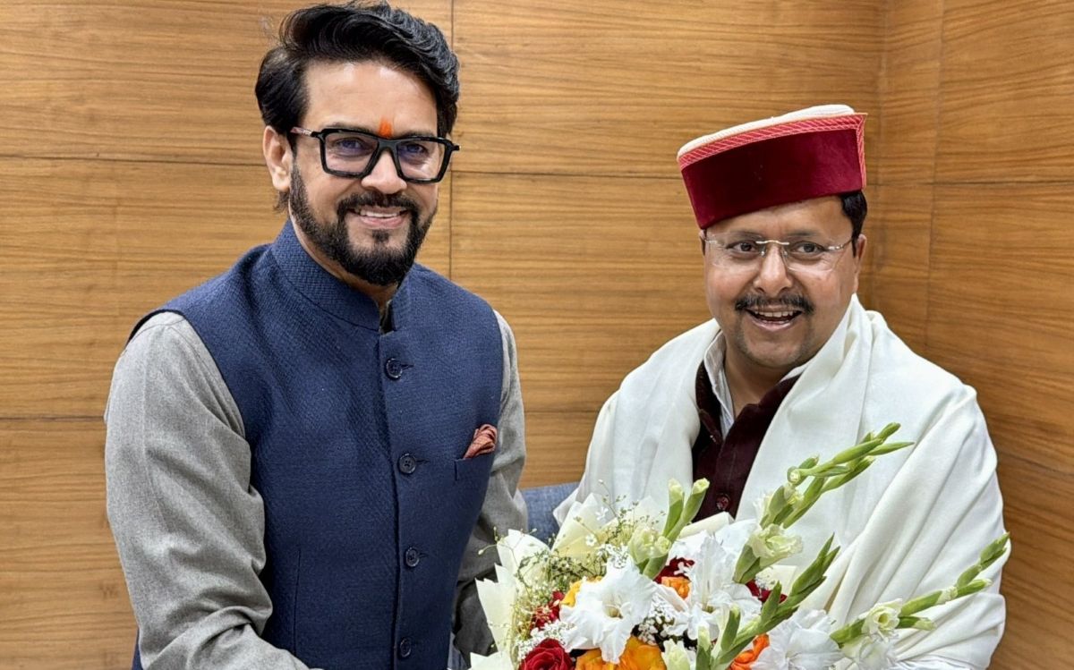 दिल्ली में पूर्व केंद्रीय मंत्री Anurag Singh Thakur ने भाजपा के नवनियुक्त राष्ट्रीय कार्यकारी अध्यक्ष Nitin Nabin से शिष्टाचार भेंट की।